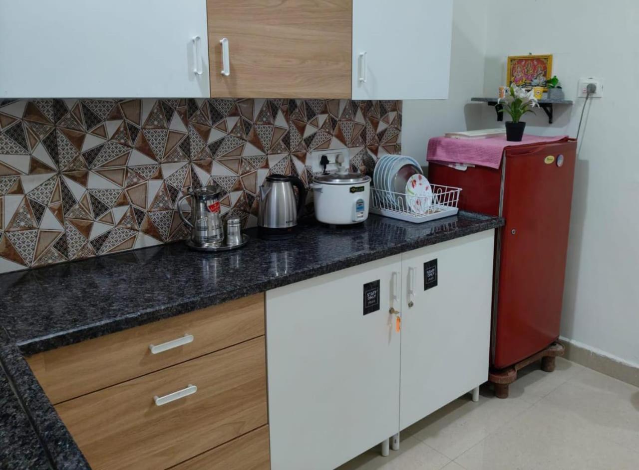 Leo'S Den 9 Guests Ac 3Bhk 9 Mins To Rgia Villa Shamshabad Exterior photo